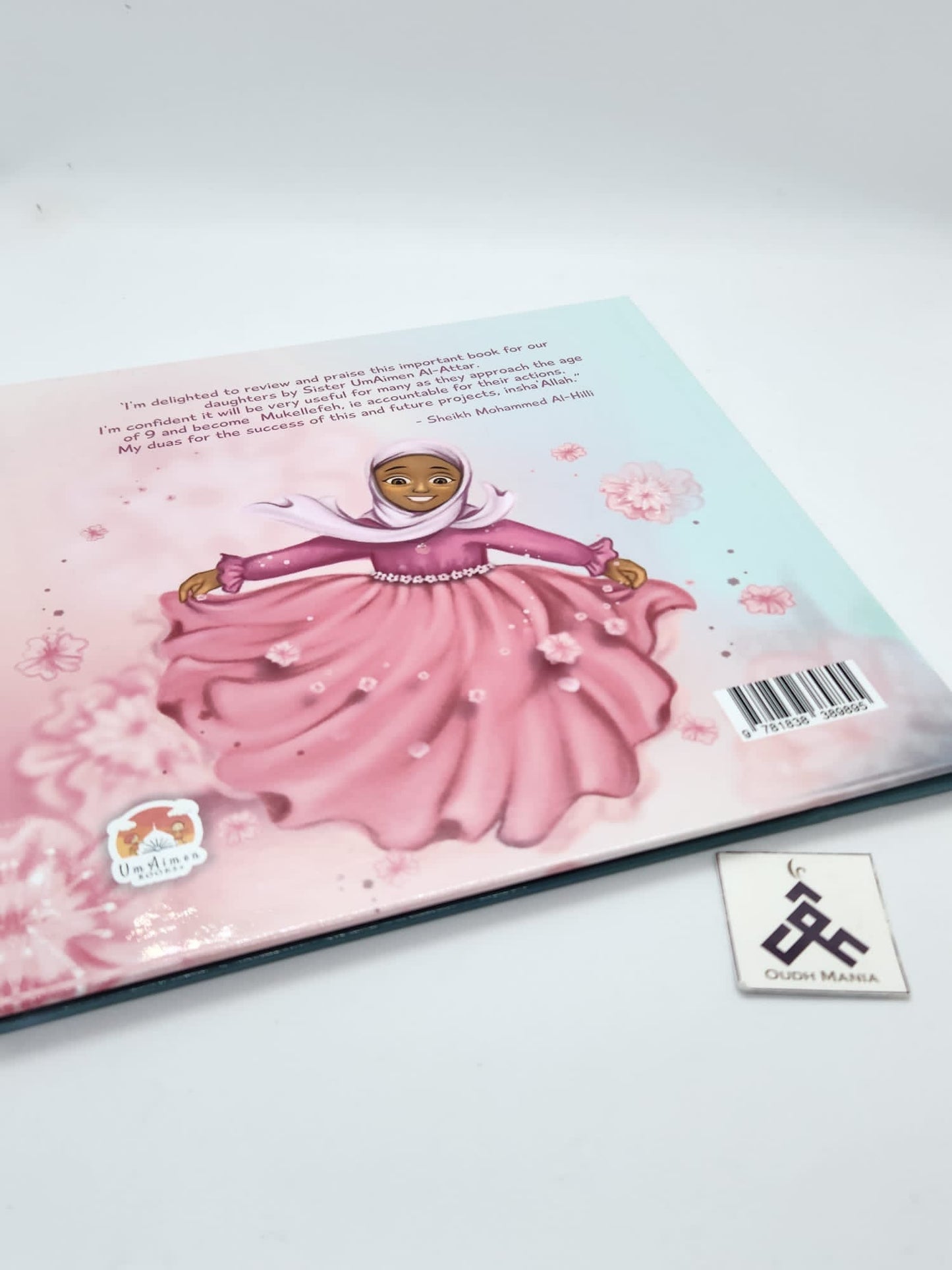 Nine Story Book with Locket | Um Aimen Books
